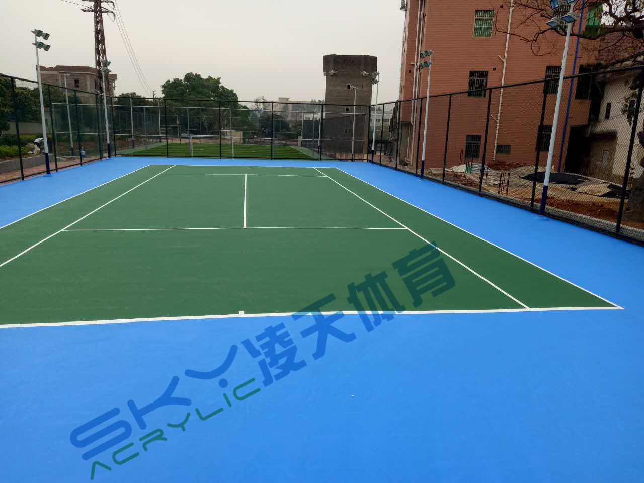 丙烯酸球场案例：广州市增城石迳村丙烯酸网球