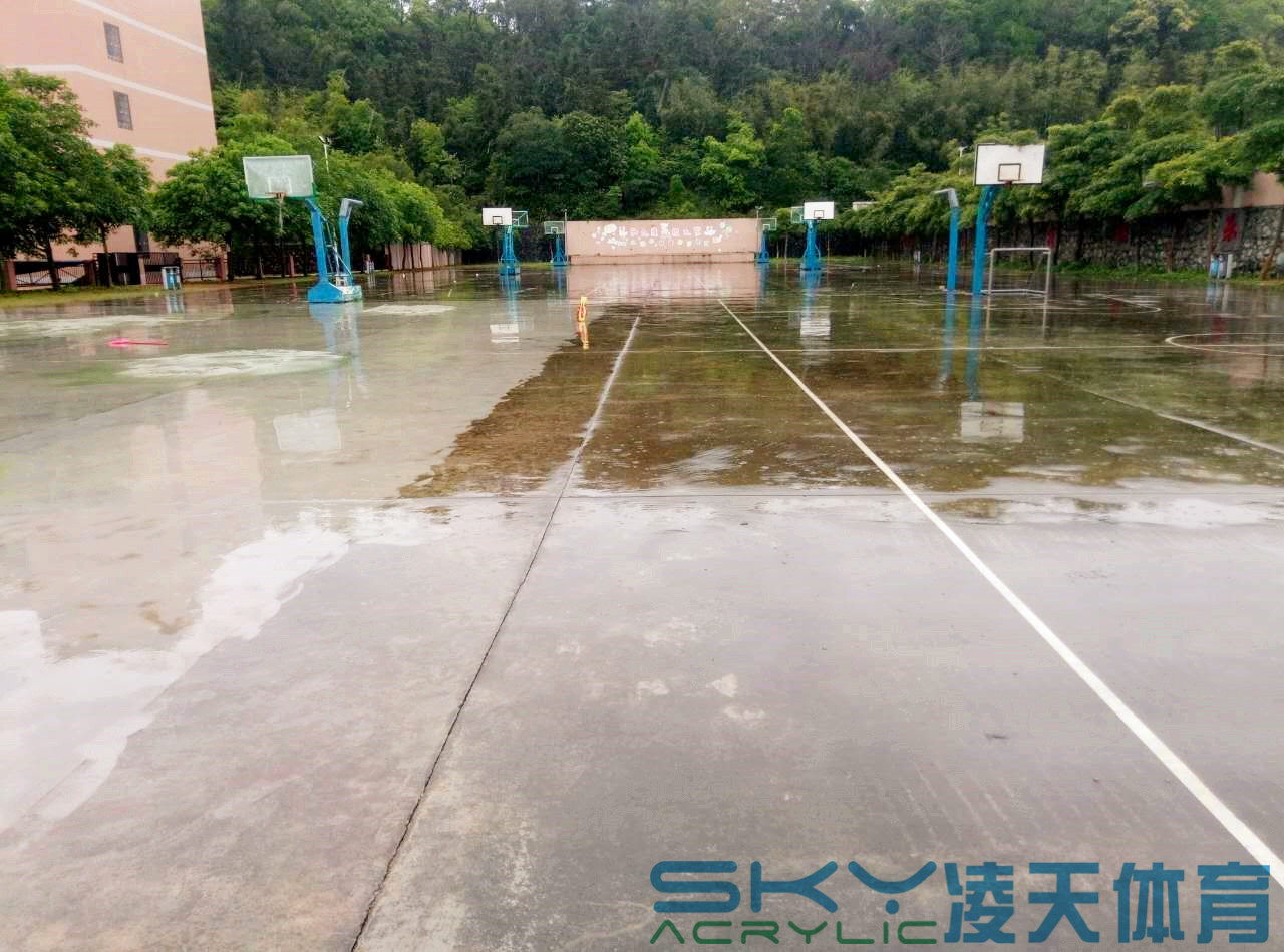 硅PU篮球场案例：广州市增城小楼中学5mm硅PU篮球